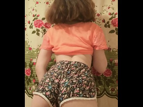 ❤️ Seksikäs nuori beibi riisuu shortsinsa kameran edessä ❤️❌ Pornovideo at us ﹏