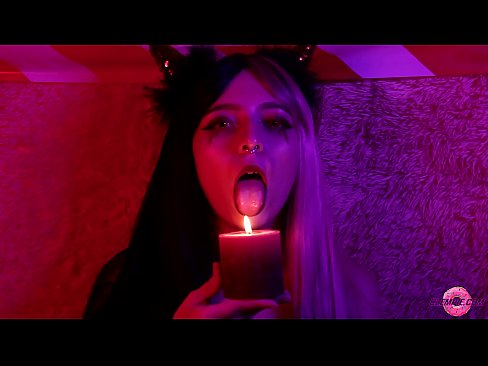❤️ Intohimoinen suihinotto seksikkäältä succubukselta, jolla on suu täyttymässä ❤️❌ Pornovideo at us ﹏